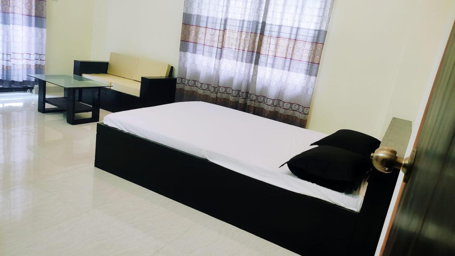 Rose Garden Guest House Khulna Zewnętrze zdjęcie
